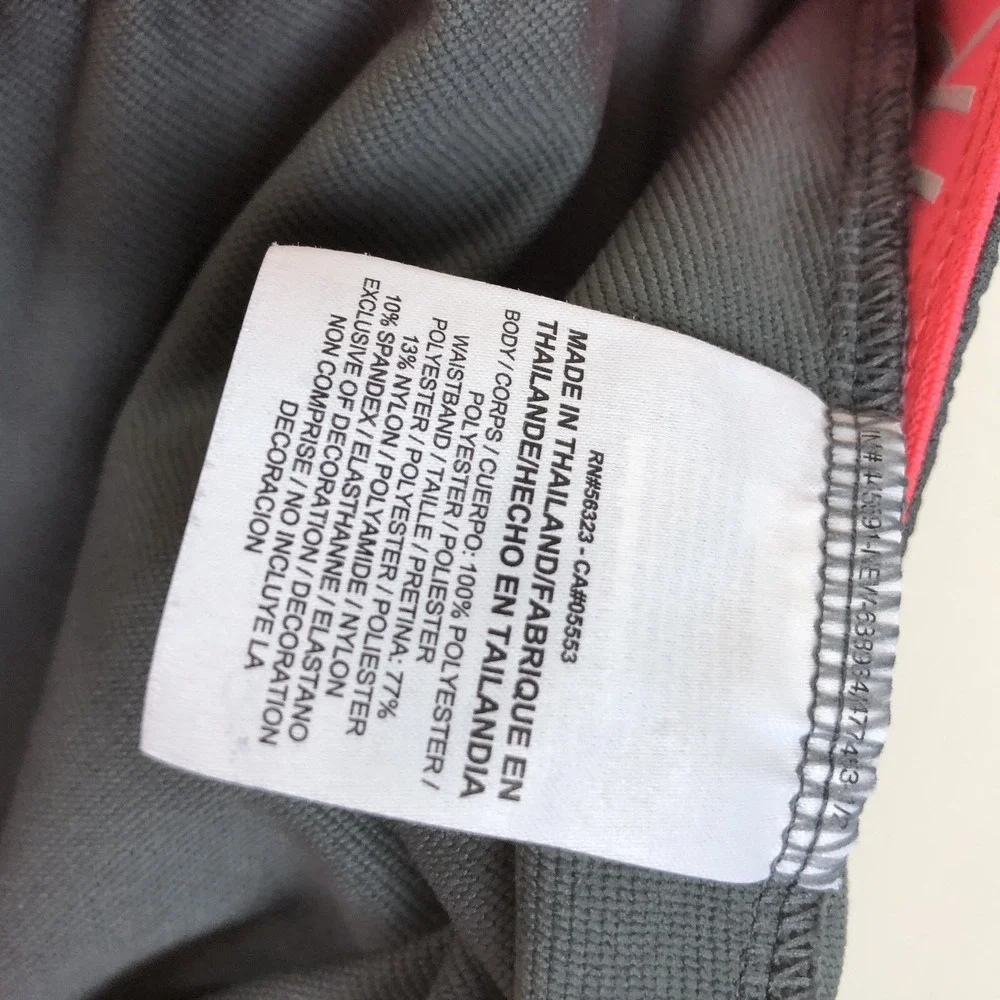 Nike Athletic Gym Running Shorts Womens XL Gray Pink Outdoor Swoosh